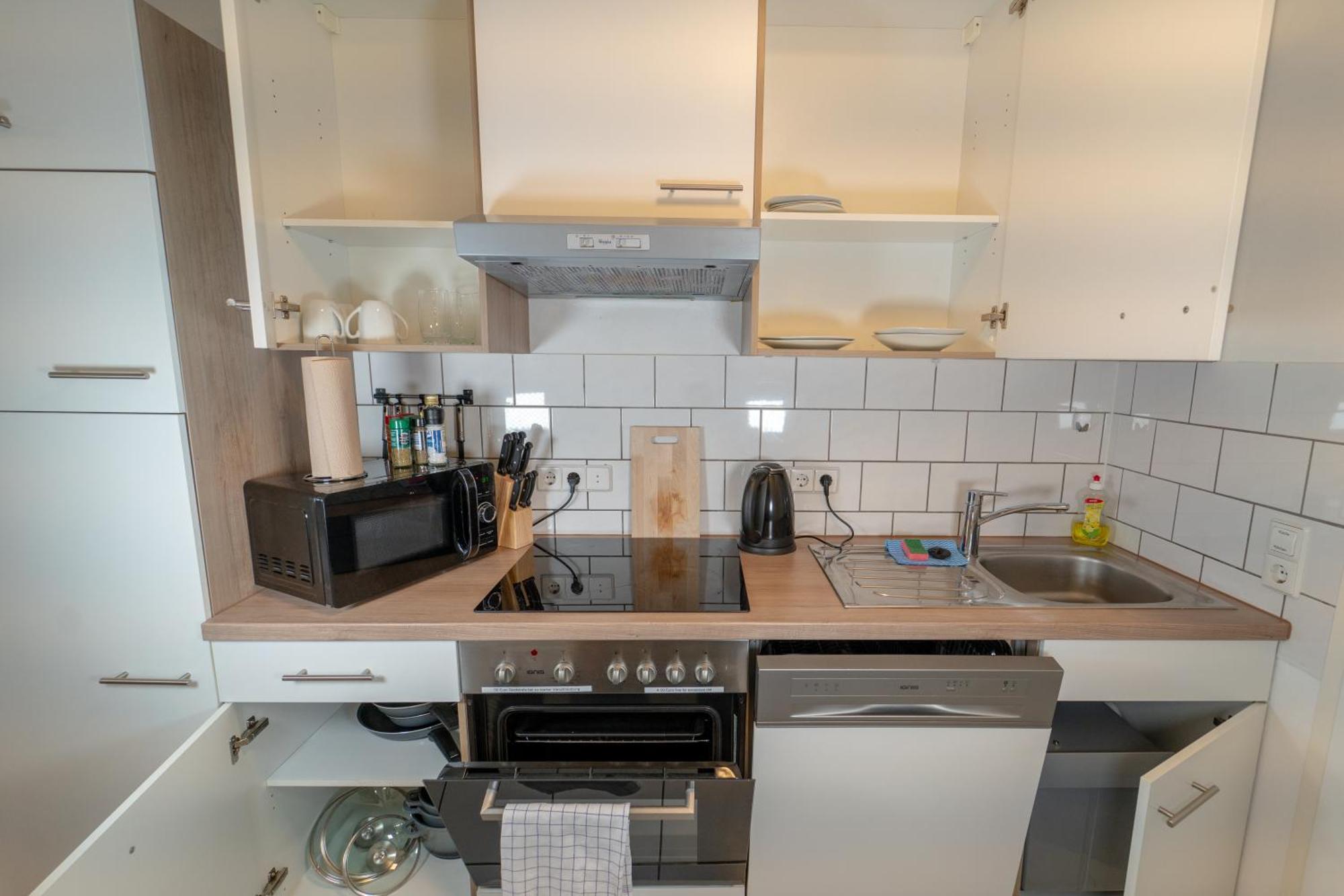 Range - Apartments - Kueche - Wlan - Netflix - Bis Zu 7 Personen Fellbach Dış mekan fotoğraf