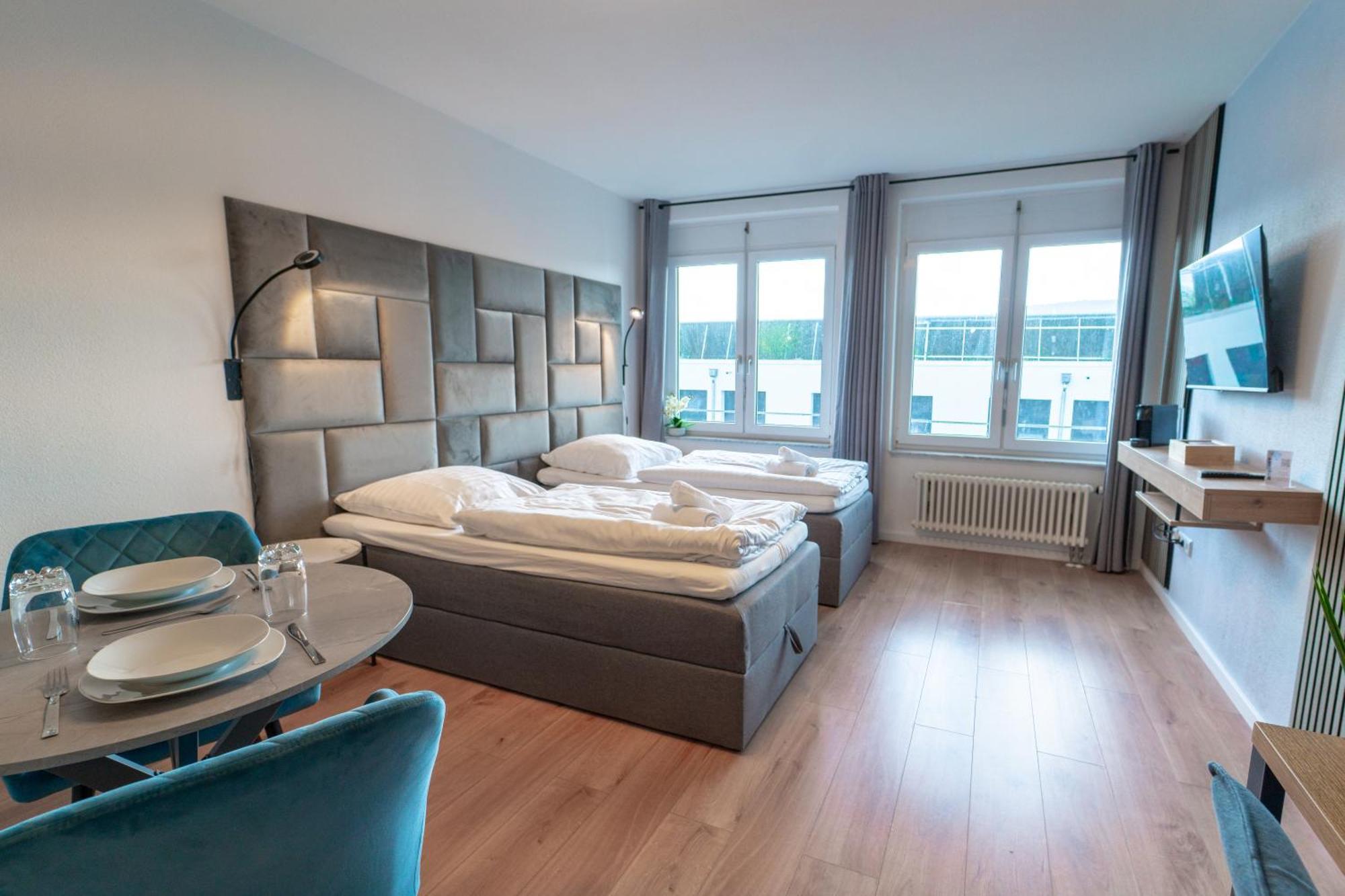 Range - Apartments - Kueche - Wlan - Netflix - Bis Zu 7 Personen Fellbach Dış mekan fotoğraf