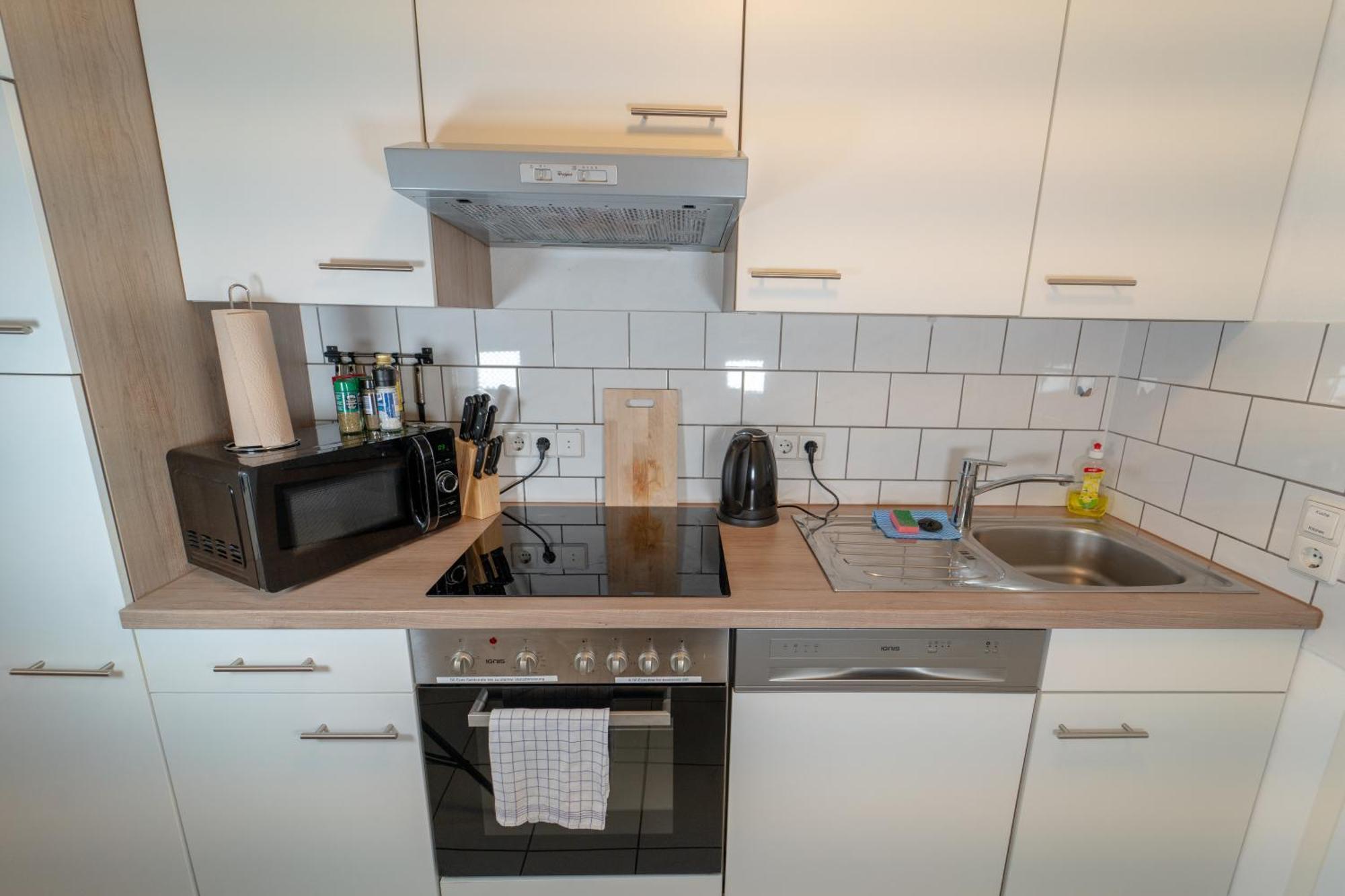 Range - Apartments - Kueche - Wlan - Netflix - Bis Zu 7 Personen Fellbach Dış mekan fotoğraf