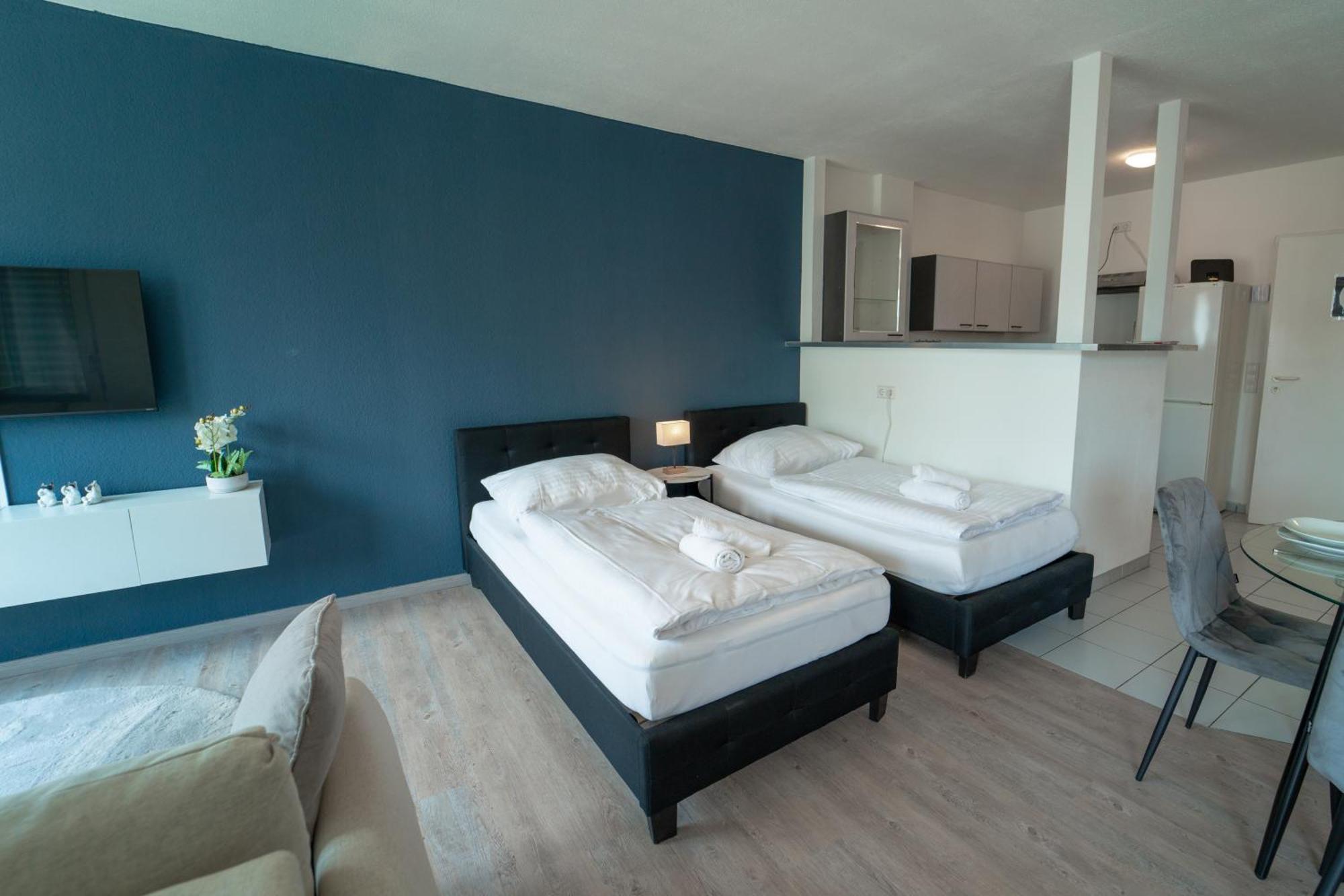Range - Apartments - Kueche - Wlan - Netflix - Bis Zu 7 Personen Fellbach Dış mekan fotoğraf